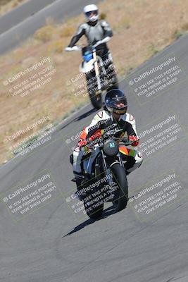 media/Nov-12-2023-Classic Track Days (Sun) [[11f17acb81]]/Group 3/session 2 turn 9/